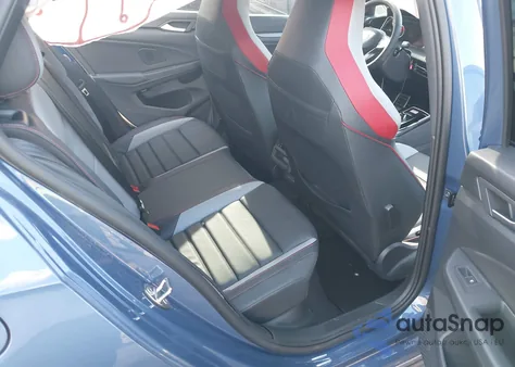 2025 Volkswagen Golf Gti 2.0T Se из США, поврежденный, VIN WVW3A7CD7SW260364